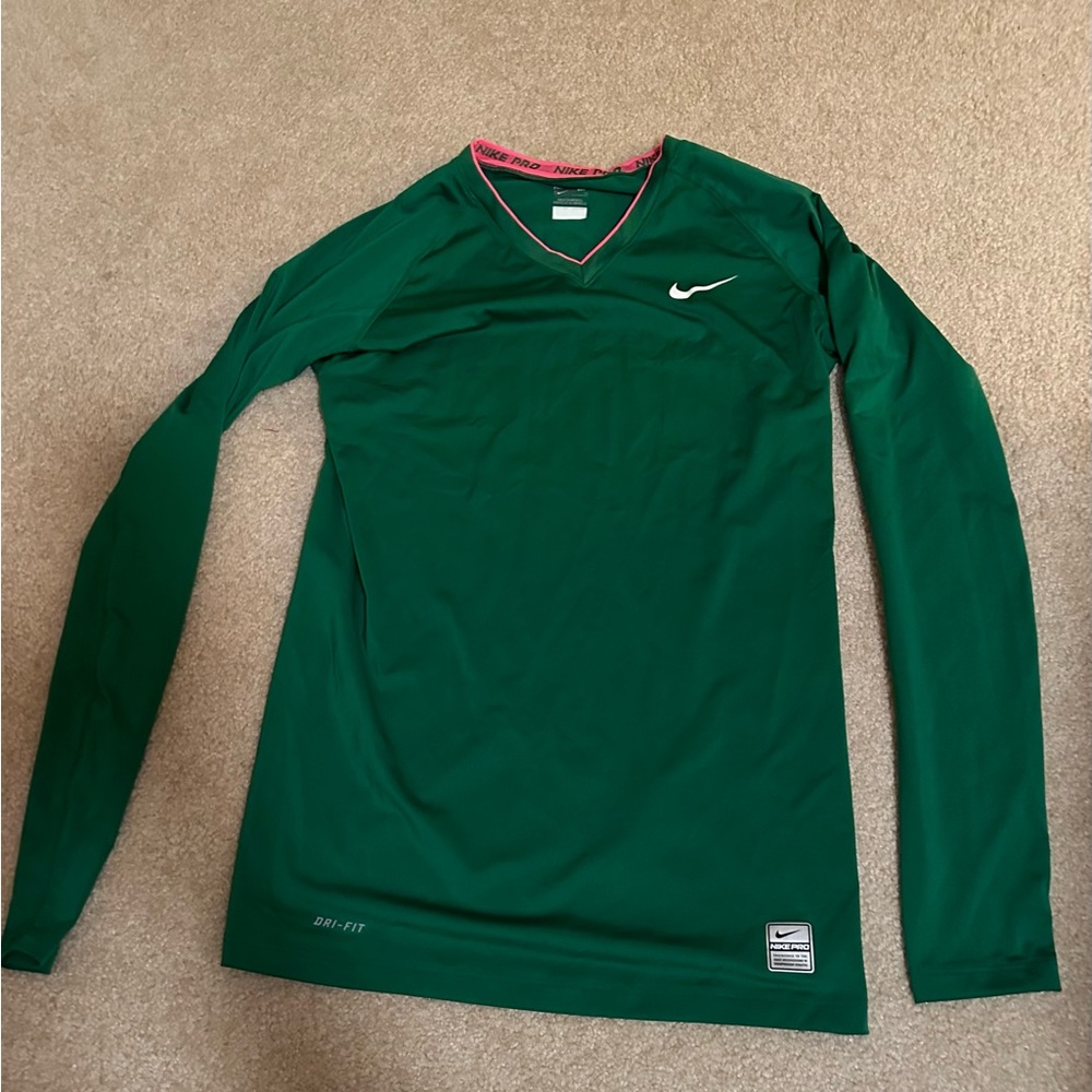 Nike Pro Dry Shirt-Women’s Medium